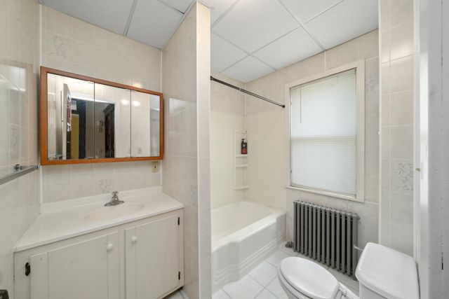 205 S Gage Street, Somonauk, IL 60552