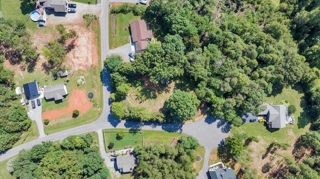 95 Stripers Landing RD, Moneta, VA 24121