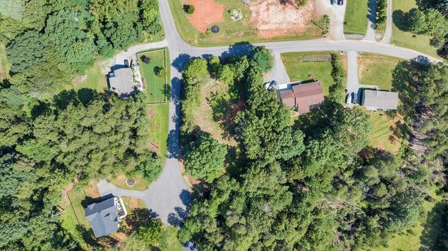 95 Stripers Landing RD, Moneta, VA 24121