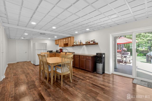 185 Fresh Ponds Road, South Brunswick, NJ 08852