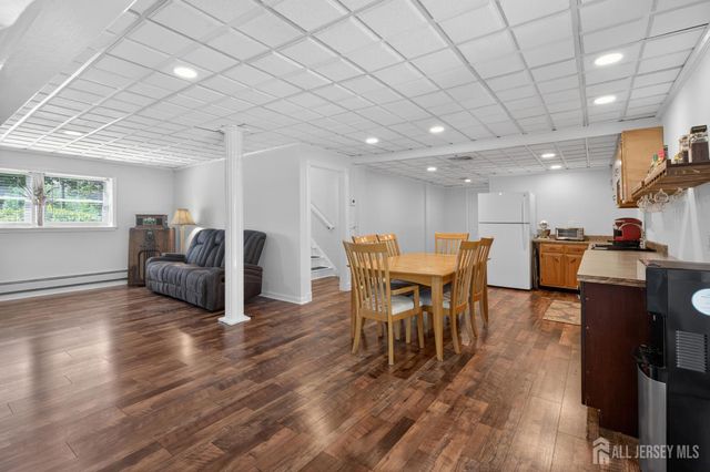 185 Fresh Ponds Road, South Brunswick, NJ 08852