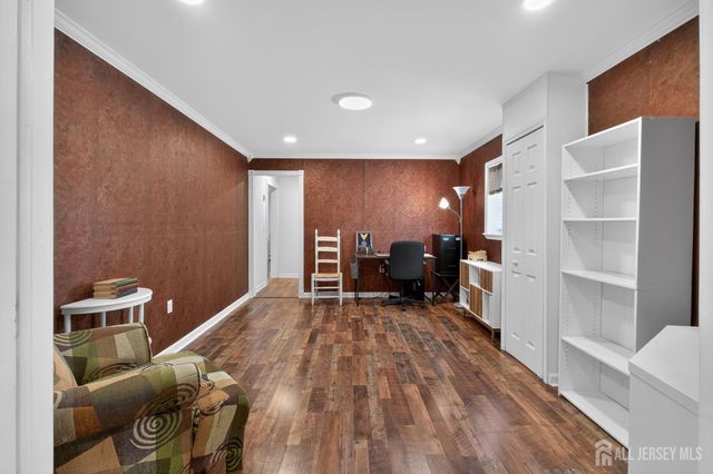185 Fresh Ponds Road, South Brunswick, NJ 08852