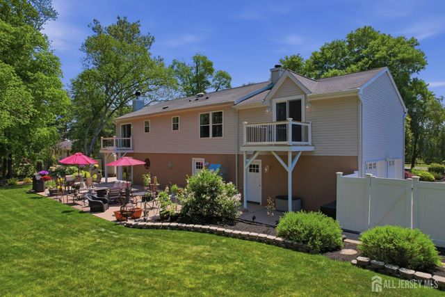 185 Fresh Ponds Road, South Brunswick, NJ 08852