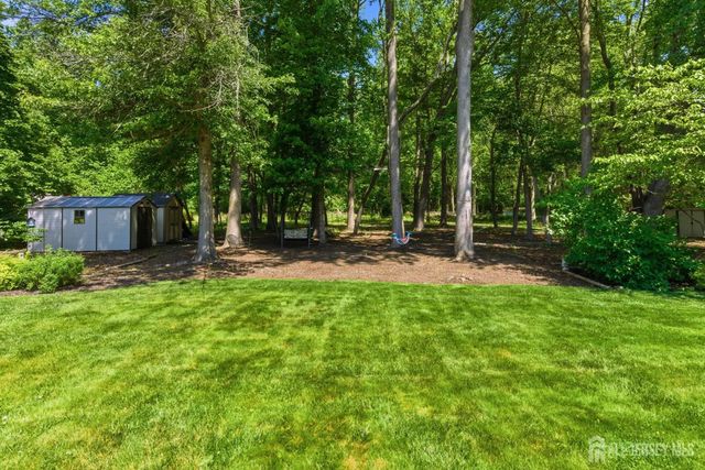 185 Fresh Ponds Road, South Brunswick, NJ 08852