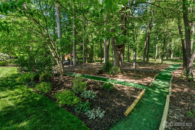 185 Fresh Ponds Road, South Brunswick, NJ 08852