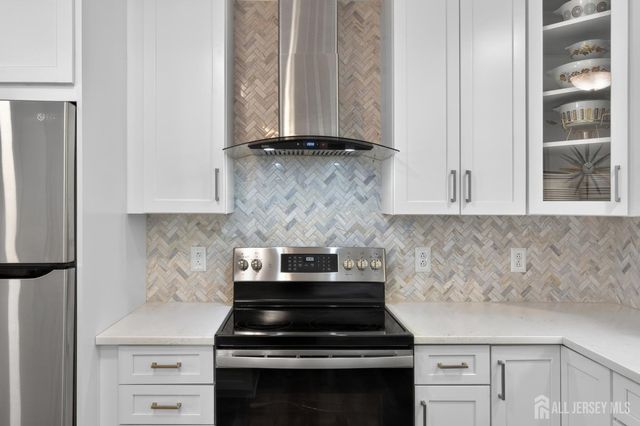 185 Fresh Ponds Road, South Brunswick, NJ 08852
