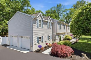 185 Fresh Ponds Road, South Brunswick, NJ 08852