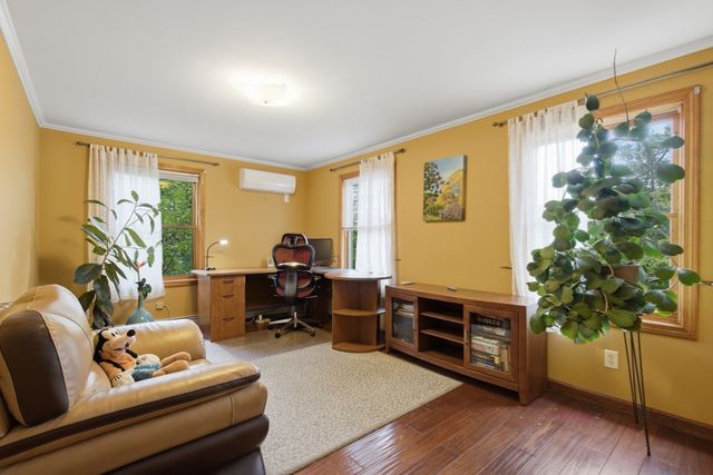 7 Gambier Street, Newton, MA 02466