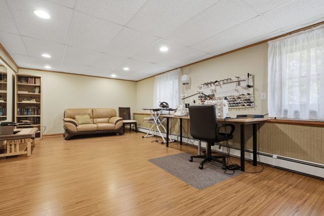 7 Gambier Street, Newton, MA 02466