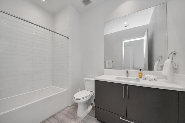 4521 San Felipe Street 1603, Houston, TX 77027