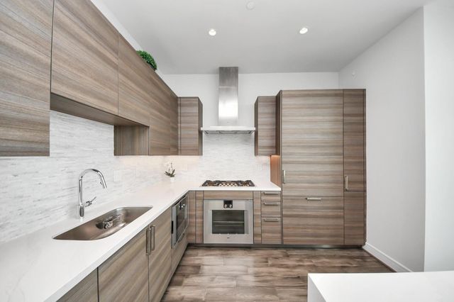 4521 San Felipe Street 1603, Houston, TX 77027