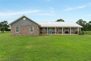 18606 Horse Pen Lane, Howe, OK 74940