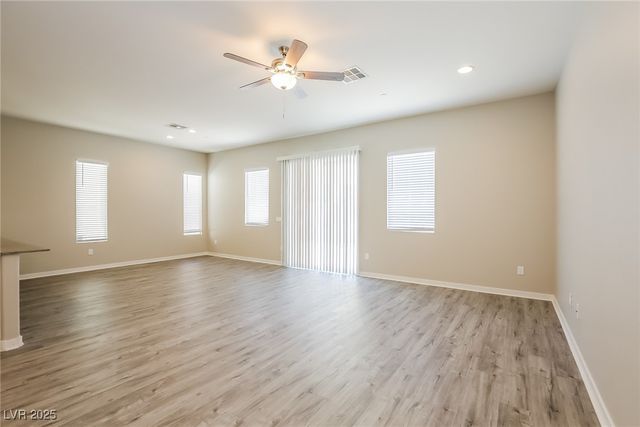 6462 Cinnamon Hazlenut Street, North Las Vegas, NV 89084