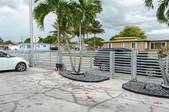 1621 E 6th Avenue, Hialeah, FL 33010