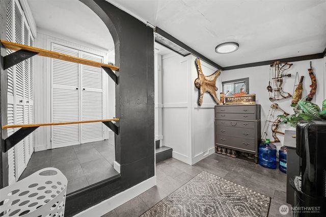 1337 Pioneer Street, Enumclaw, WA 98022