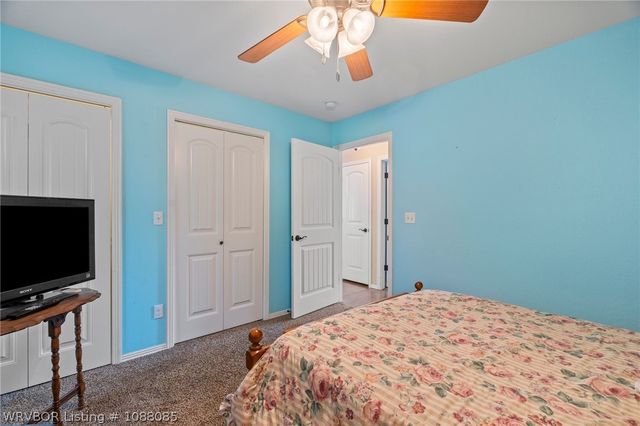 206 John Drive, Poteau, OK 74953