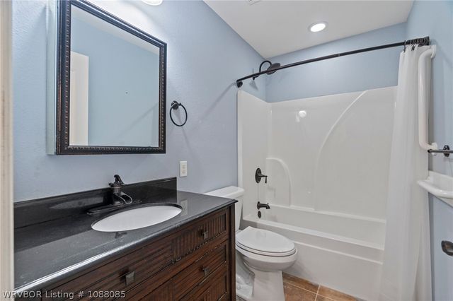 206 John Drive, Poteau, OK 74953