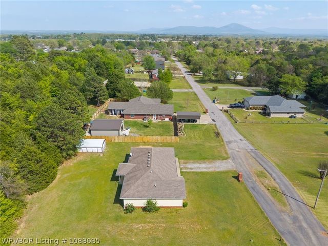 206 John Drive, Poteau, OK 74953