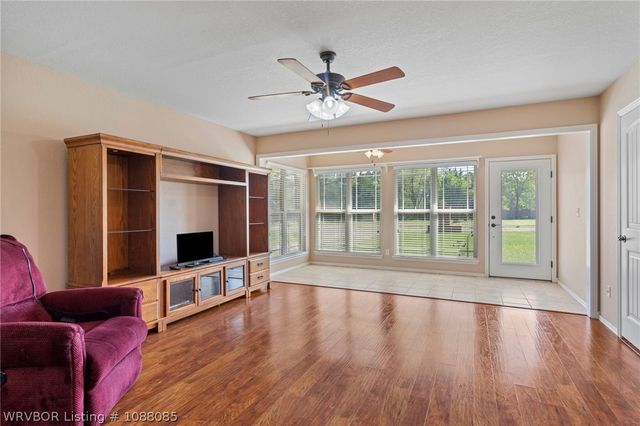 206 John Drive, Poteau, OK 74953