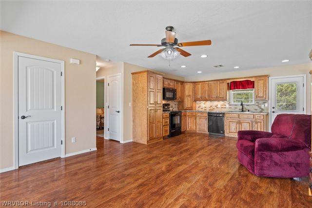 206 John Drive, Poteau, OK 74953