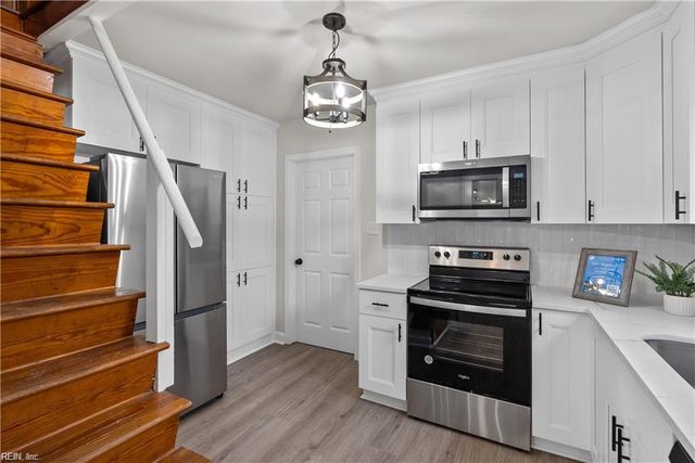 3826 Abingdon CIR, Norfolk, VA 23513