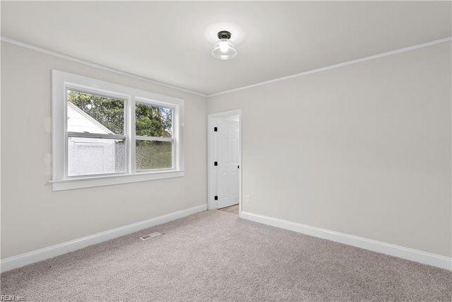 3826 Abingdon CIR, Norfolk, VA 23513