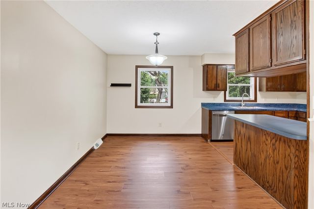 448 Fernwood Avenue, Wadsworth, OH 44281