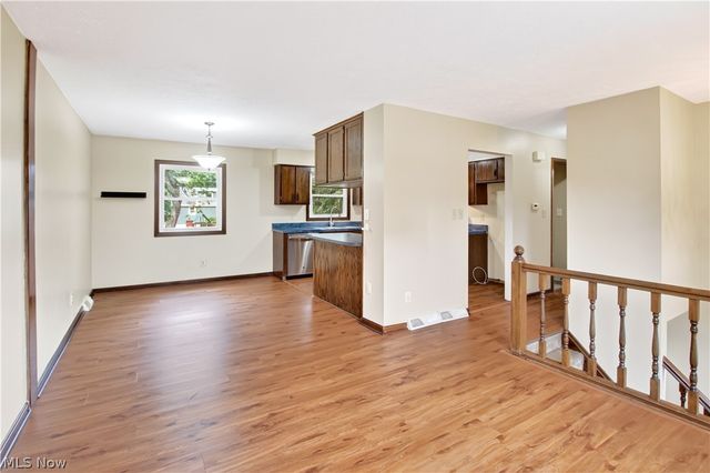 448 Fernwood Avenue, Wadsworth, OH 44281
