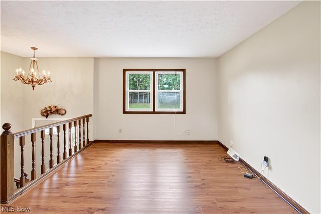 448 Fernwood Avenue, Wadsworth, OH 44281