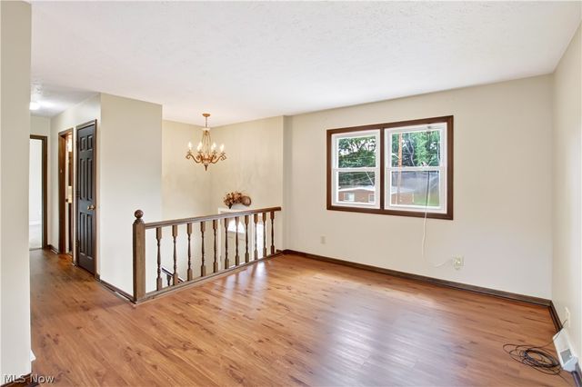 448 Fernwood Avenue, Wadsworth, OH 44281