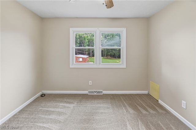 448 Fernwood Avenue, Wadsworth, OH 44281