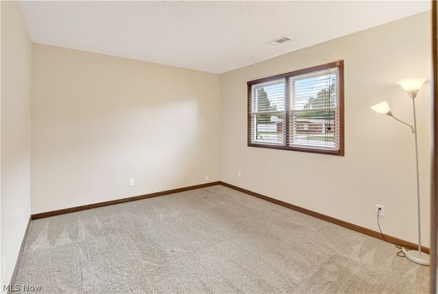 448 Fernwood Avenue, Wadsworth, OH 44281