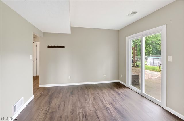 448 Fernwood Avenue, Wadsworth, OH 44281