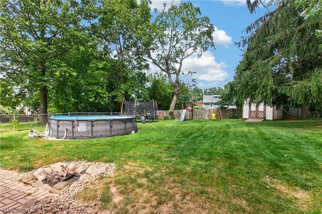 448 Fernwood Avenue, Wadsworth, OH 44281