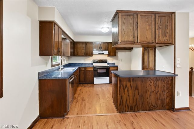 448 Fernwood Avenue, Wadsworth, OH 44281