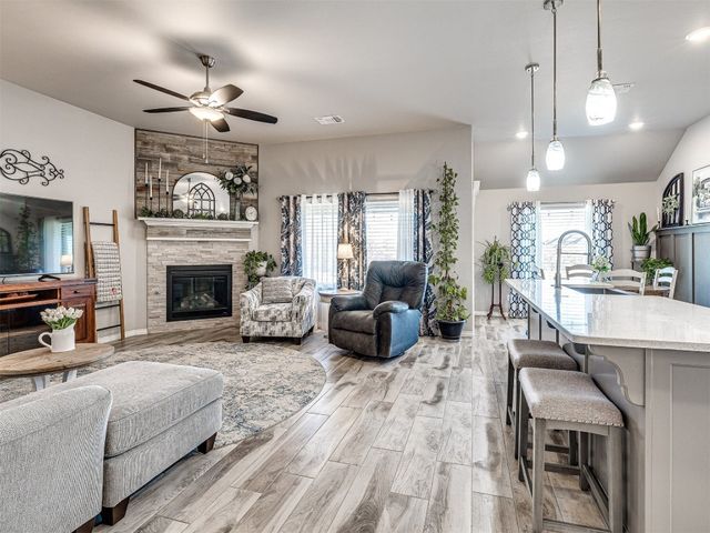 12120 Brinley Reign Drive, Yukon, OK 73099