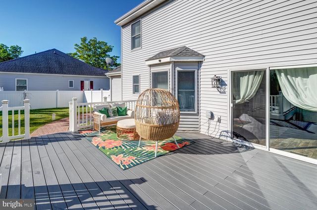 223 SERPENT LANE, Manahawkin, NJ 08050