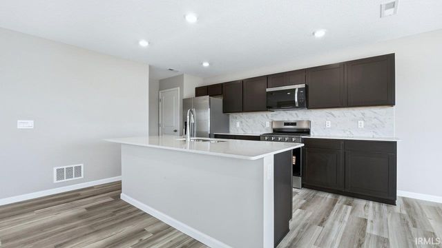 1737 Granger Lane, Bluffton, IN 46714