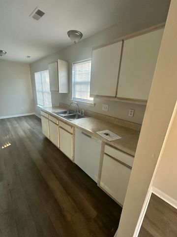 4046 Cedars Parkway Apt D, North Charleston, SC 29420