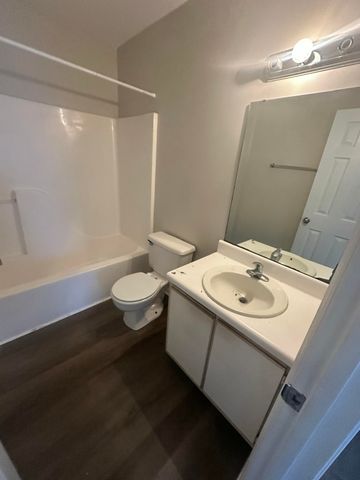 4046 Cedars Parkway Apt D, North Charleston, SC 29420