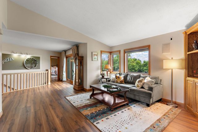 2312 Becker Trail, Faribault, MN 55021
