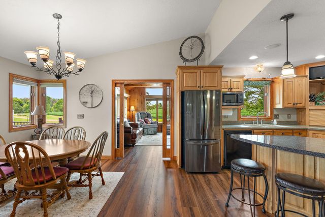 2312 Becker Trail, Faribault, MN 55021