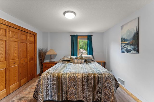 2312 Becker Trail, Faribault, MN 55021