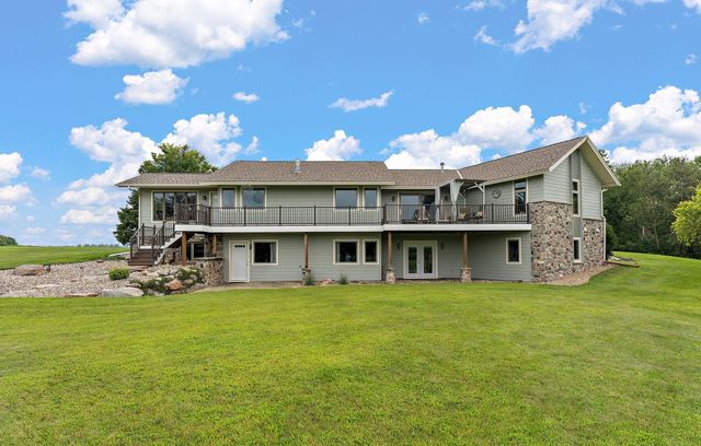 2312 Becker Trail, Faribault, MN 55021