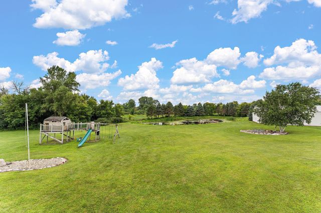 2312 Becker Trail, Faribault, MN 55021