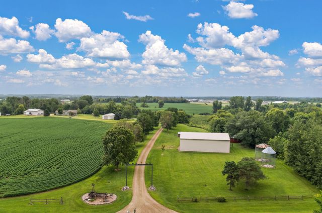 2312 Becker Trail, Faribault, MN 55021