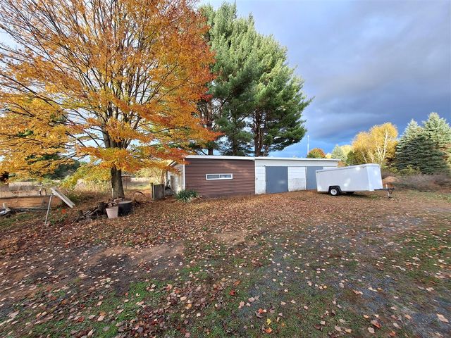 1384 W Chauvez, Scottville, MI 49454