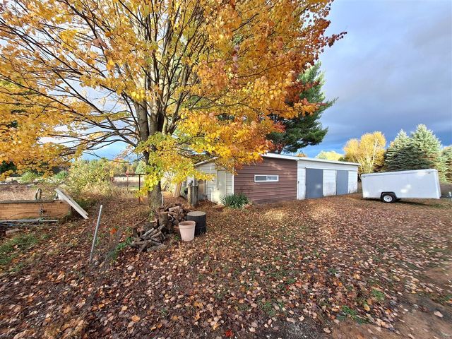 1384 W Chauvez, Scottville, MI 49454