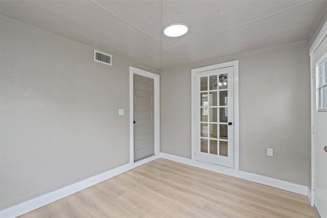 2600 W Collin Street, Corsicana, TX 75110