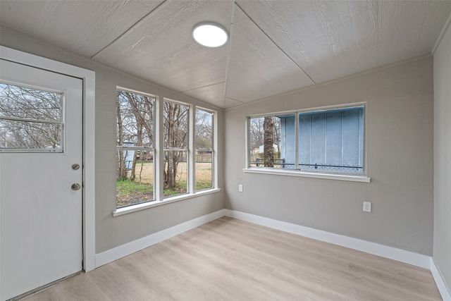 2600 W Collin Street, Corsicana, TX 75110